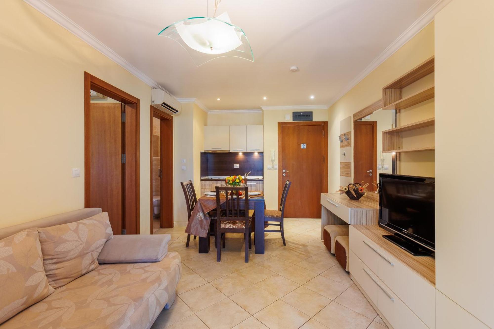 Apart Otel Dreambg 3*