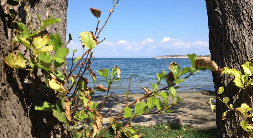 Dreambg Aparthotel 3*