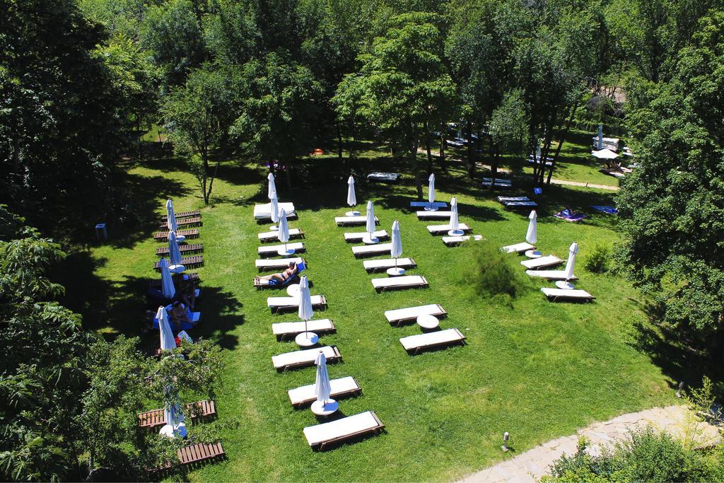 Dreambg Aparthotel 3*